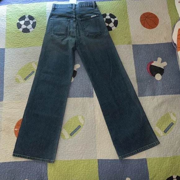 Eve Flare Jeans - Classic Blue - Picture 2 of 7